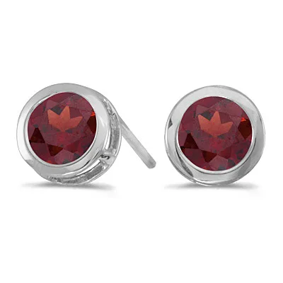 Garnet Stud Earrings in Gold