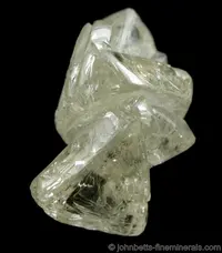 Interconnected Diamond Crystals