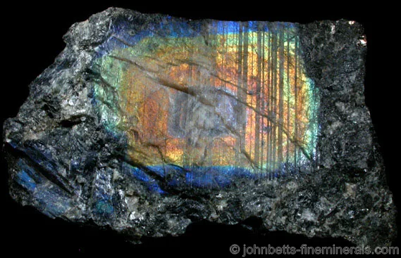 Labradorite var. Spectrolite