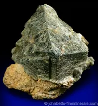 Large Spinel Octahedron