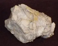 Albite var. Cleavelandite