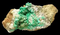 Annabergite with Smithsonite