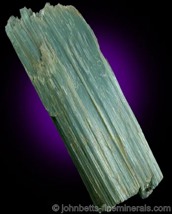 Antigorite var. Picrolite