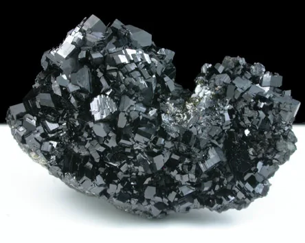 Babingtonite Crystal Grouping
