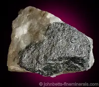 Bismuthinite on Quartz