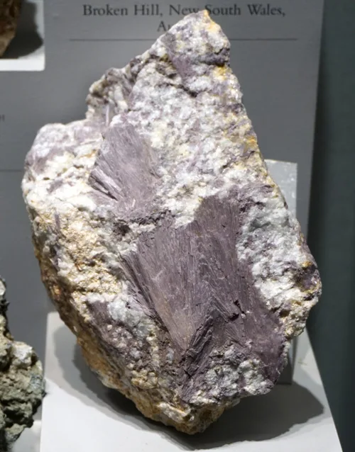 Dumortierite Spray on Matrix