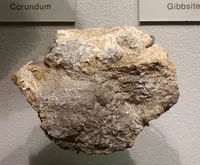 Massive Dull Gibbsite