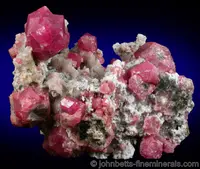 Raspberry-red Grossular