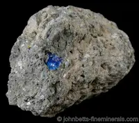 Bright Haüyne Filling Gas Cavities
