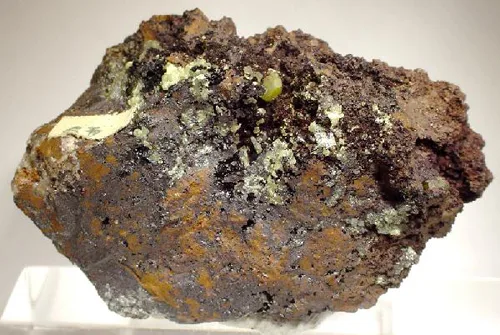 Iodargyrite with Chlorargyrite