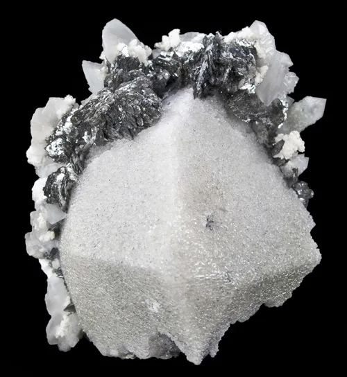 Loellingite with Scheelite on Calcite
