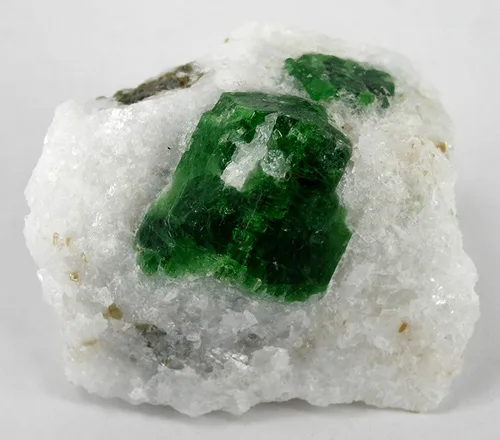 Deep Green Pargasite
