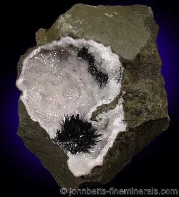 Pyrolusite on Quartz in Vug