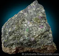 Pyrope in Kimberlite with Olivine