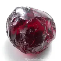 Waterworn Pyrope var. Rhodolite