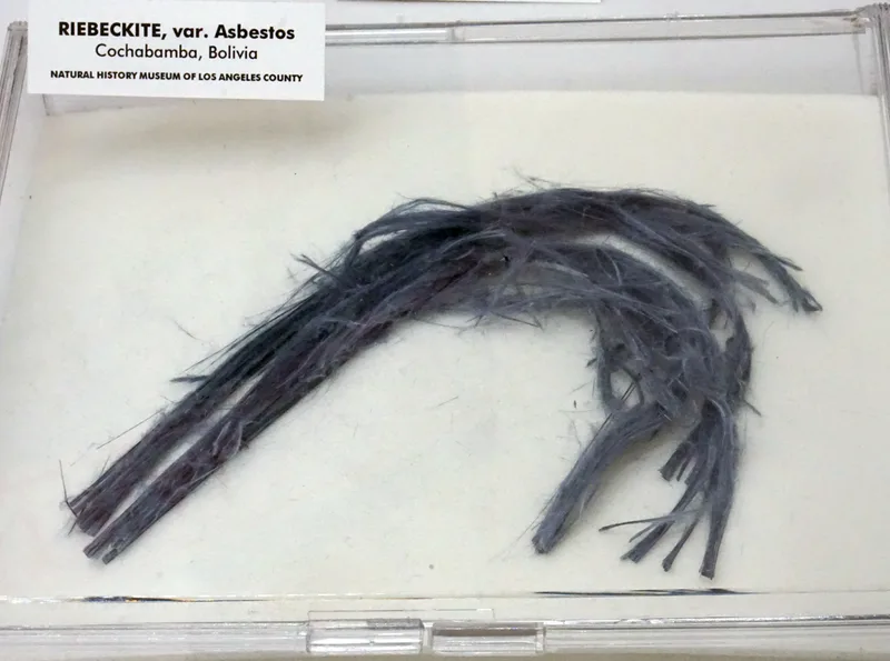 Riebeckite Asbestos Fibers