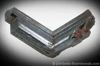 Rutile V-Twin