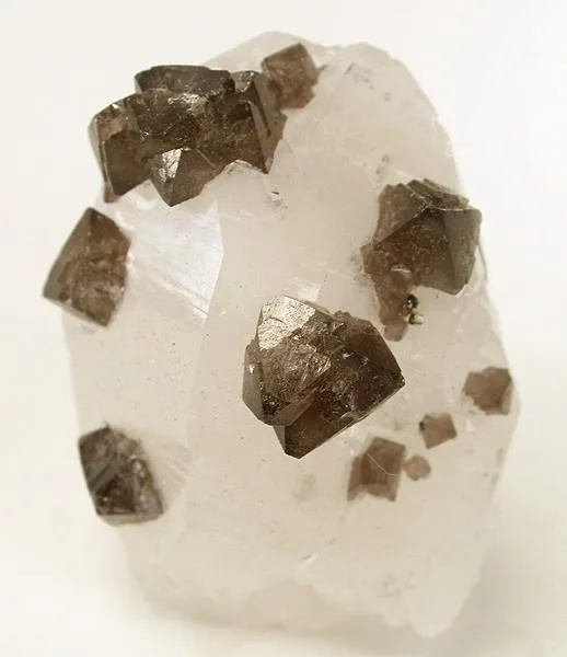 Chocolate-Brown Scheelite Crystals