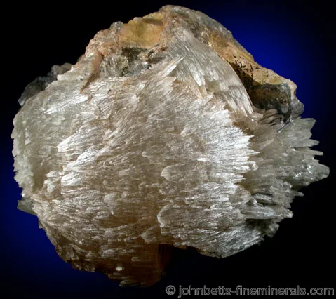 Strontianite over Fluorite