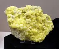 Volcanic Sulfur from Hawaii