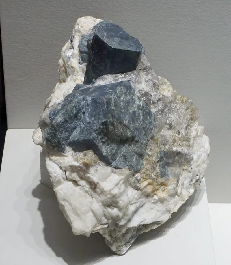 Large Triphylite in Pegmatite