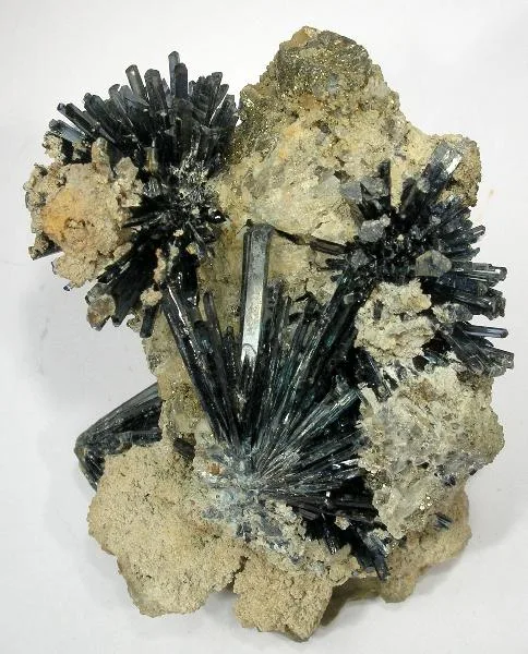 Acicular Vivianite Sprays