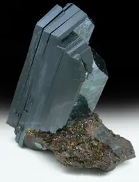 Well-Terminated Dark Vivianite