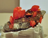Orange-Red Wulfenite